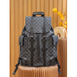LV CHRISTOPHER PM monogram